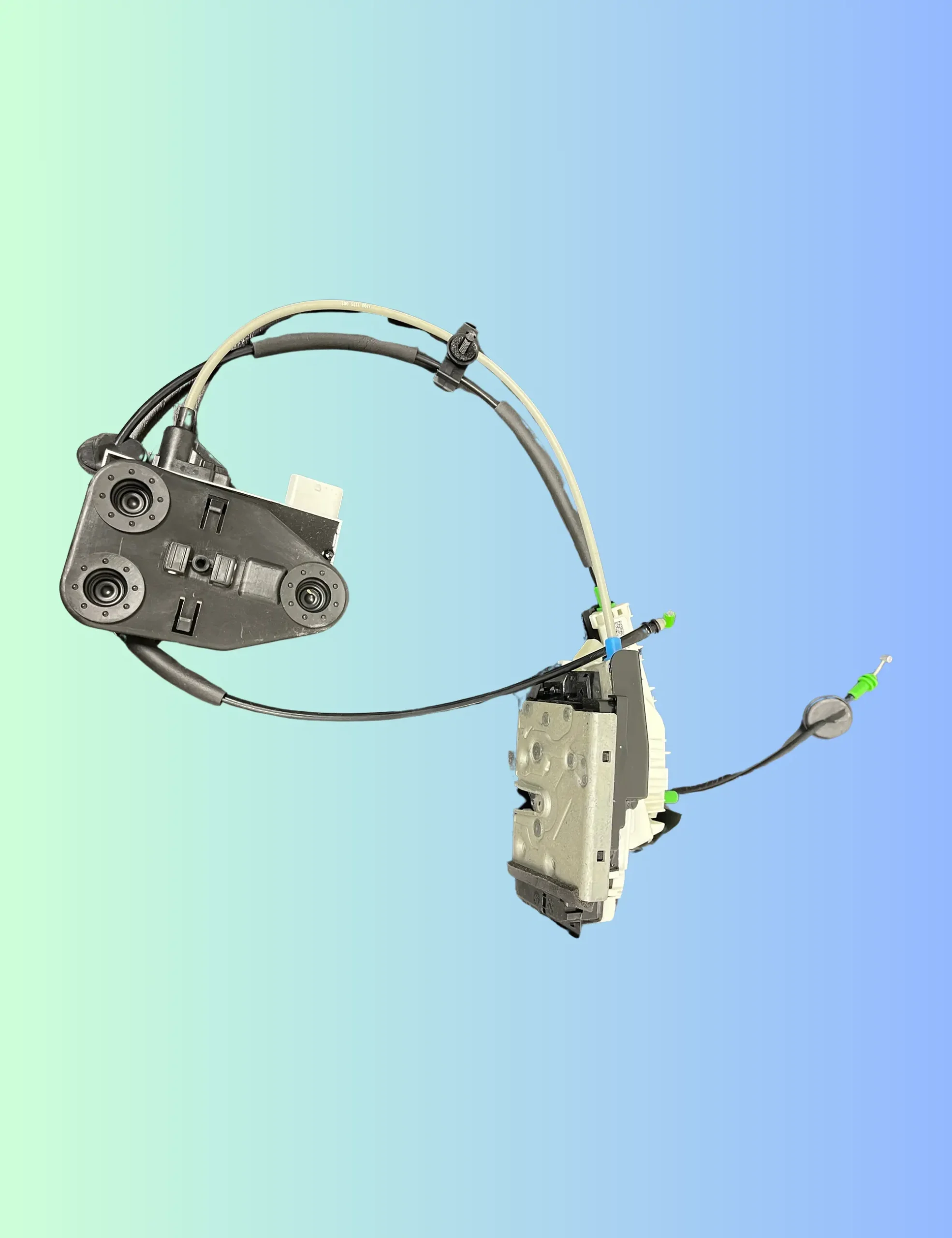 Model X Voorportier slot links 1112063-00-B, 1126199-00-B, FRONT DRIVE KIEKERT LATCH SYSTEM LEFT