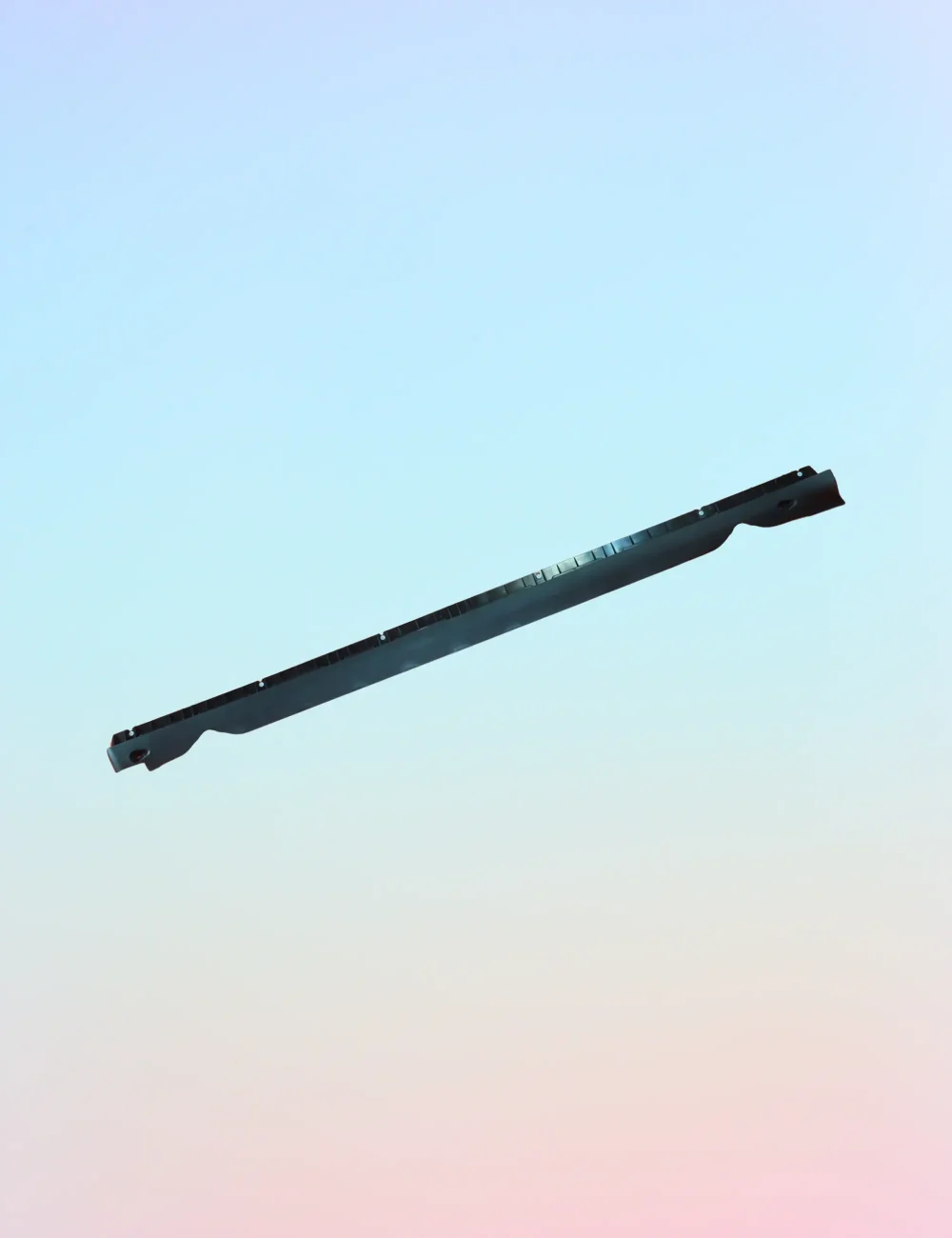 Tesla Model Y Dorpelkap links 1497741-00-C, 1845520-00-A, ROCKER CARRIER LEFT HAND