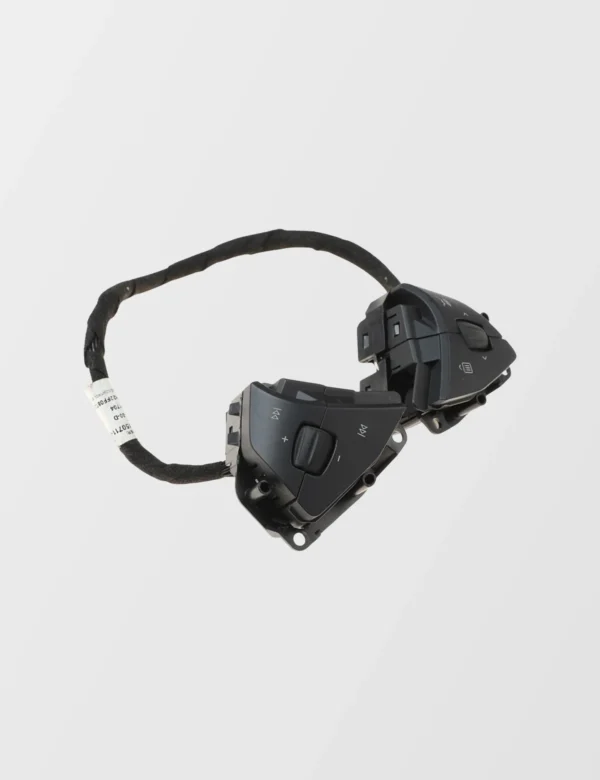Tesla Model S Stuurwiel schakelaar 1013242-S0-C, 1013242-00-K, STEERING WHEEL SWITCH HARNESS ASSEMBLY